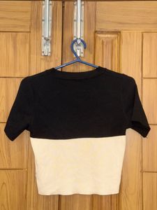 Two-Tone Cropped Knit Top