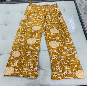 8 Pyjama’s For Women Waist 32-34 Hai