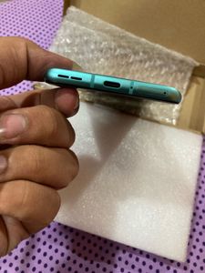 ONEPLUS 8T 8 128gb BRANDNEW 🆕 📱📱