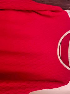 Red Pullover Sweater 42 and 44 dono buy kar sakte