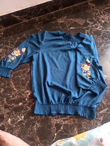 Tortoise Top With Embroidery