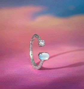 GIVA Silver Bold Ring