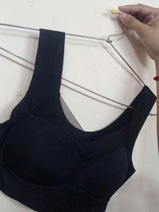 sport bra