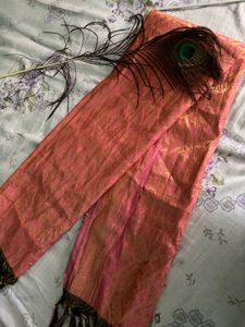 Pink & Gold Zari Paisley Scarf