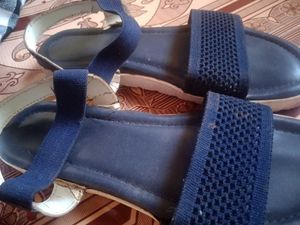 Blue Sandle