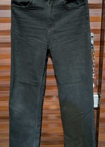Boot Cut Jeans .