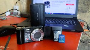 Digital Camera