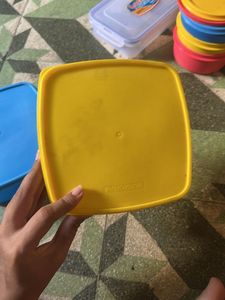 Container