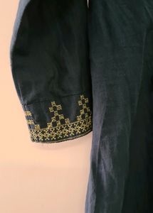 Blue Embroidered Kurta