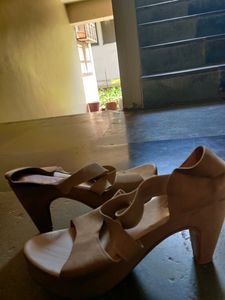 High heels with Unique Pattern For Women 👠