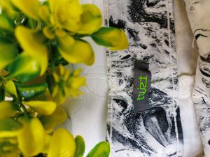 Vintage High-Waisted Jeans