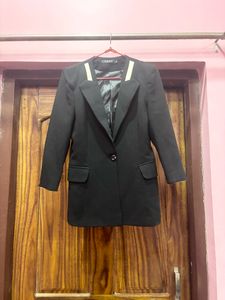 Single Breasted Flap Pocket Blazer