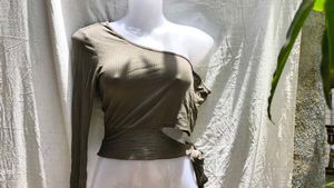 SEXY OLIVE CROP TOP