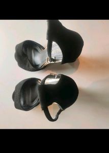 Rocia Branded Heel