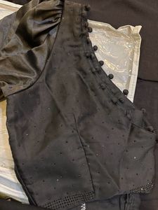 Saree With Blouse