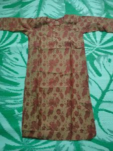 New Kurtis Purchased In Bulk Quantity From Mumbai