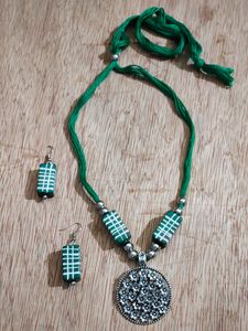Green Necklace and Earring Set