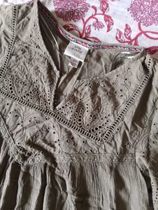 Pretty Olive Top💚