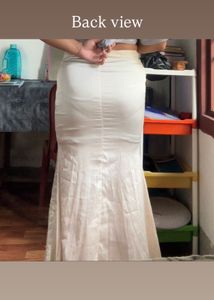 Cream Lace Skirt (NO COINS❌)