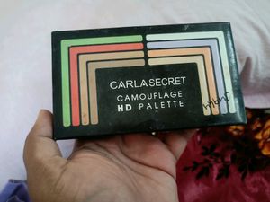 Carla Secret Camouflage HD Face Palette