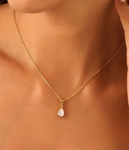 Teardrop Pendant Necklace