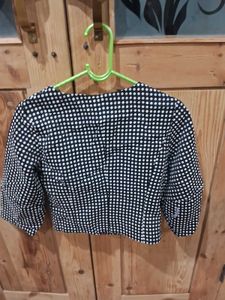 Chic Polka Dot shaket