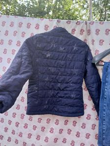 Navy Puffer Jacket - Lightweight &amp; Stylish