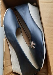 Women/Girls Shoes Fancy Bellies, Slip-on Heels.