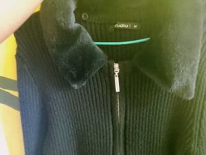 Zudio Black Zip-Up Jacket