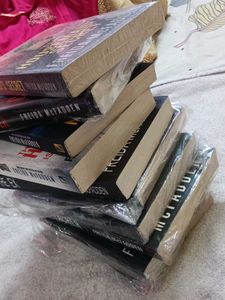 Freida McFadden Books Bundle10