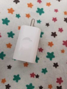 Apple Original 20W USB-C PD Adapter