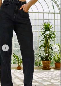 New With Tag Shein brand High Rise Stone Wash Jean