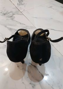 Sparkling Black Heels...size 40