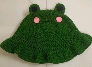 Handmade Crochet 🐸 Bucket Hat