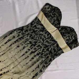 🎉Diwali offer🎉Black &amp; Cream Beaded Mermaid Dress