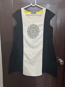Bombay Paisley Statement Kurta Tunic