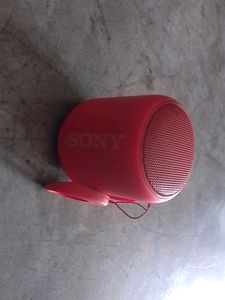 Sony Bluetooth Wireless Speaker With Mass Bass Good Sound Quality In New Condition Not Used It Most Of The Time Thinking To Buy New Speaker Real Price - 4650 You Can Check In Google
