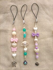 Trendy Phone Charms 🌷✨