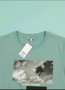 Cool New York Graphic Tee With Price Tag