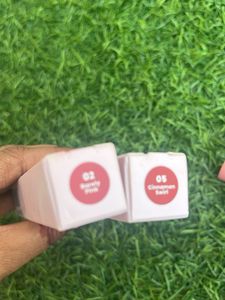 Mars Click Stix Gloss Lip Balm