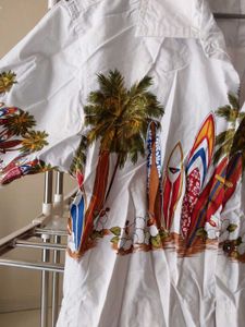 🏖🌊Hawaiian Shirt, Bought From Hawaii, Vibrant