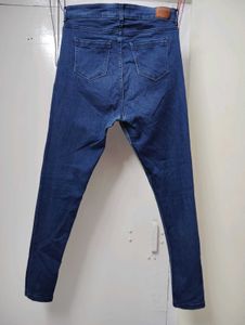 High-Waisted Skinny Jeans