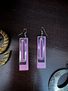 Earings