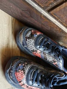 Catwalk Sneakers 36 size