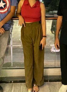 Maroon Collar Crop Top