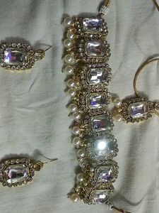 Elegant Indian Jewelry Set