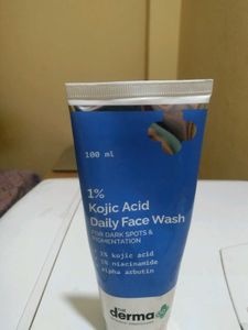 THE derma Co Facewash For Oily Skin
