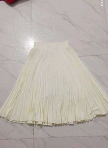 It Girl 🎀 Cute Korean top And Skirt Combo 💗