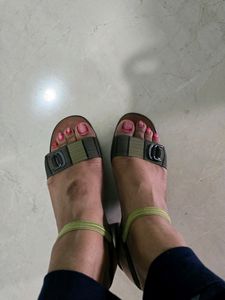 Green Sandle- Metro, Size 37