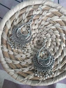 Hand made junk jewelery